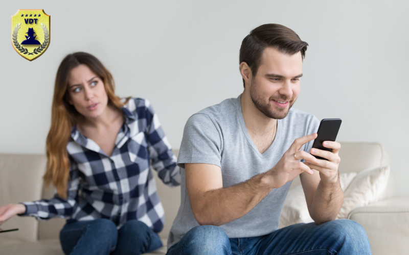 Nên thuê thám tử hay tự theo dõi ngoại tình?