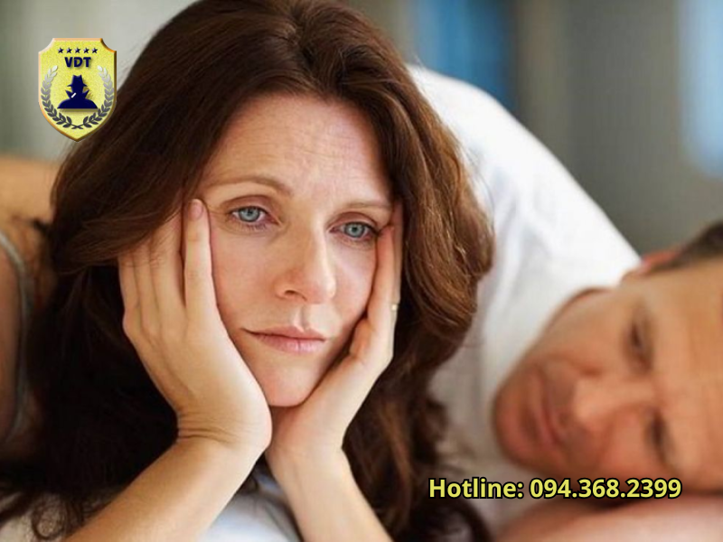 phụ nữ ngoại tình ở tuổi 50