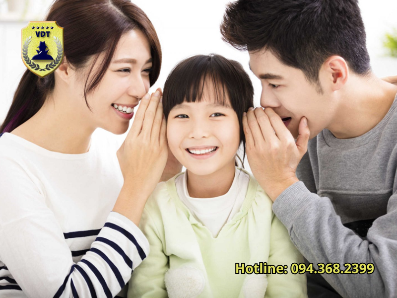 con trẻ có dấu hiệu bất thường phải làm sao
