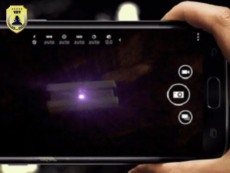 cách phát hiện máy nghe lén trong phòng