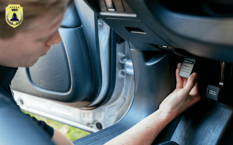 Cách kiểm tra thiết bị định vị trên ô tô kín đáo, dễ áp dụng cach kiem tra thiet bi dinh vi tren o to 2