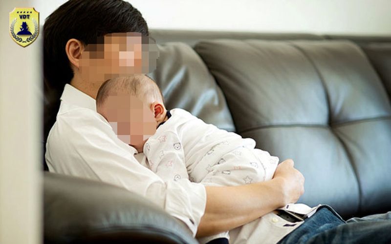 Con dưới 36 tháng tuổi ai được nuôi khi ly hôn? con dưới 36 tháng tuổi ai được nuôi